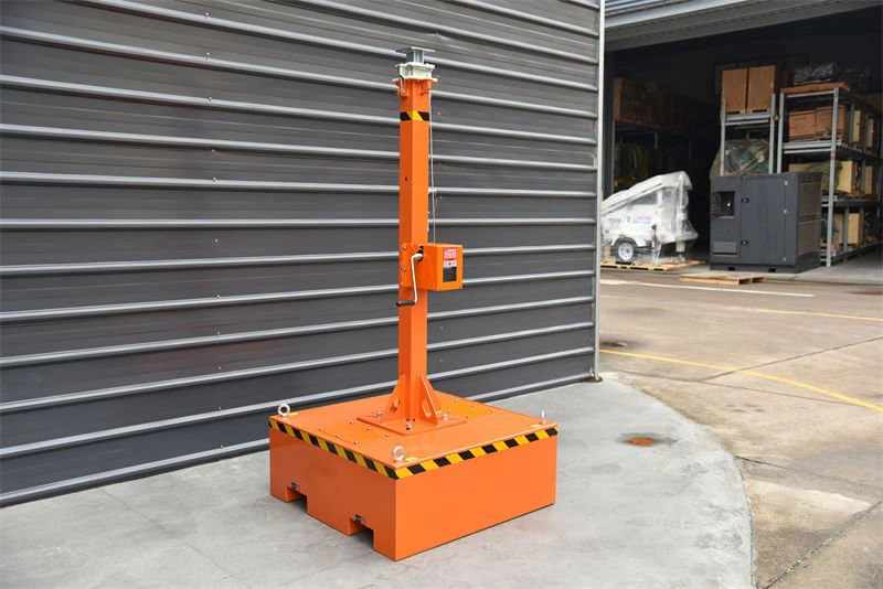 mobile telescopic mast (5)