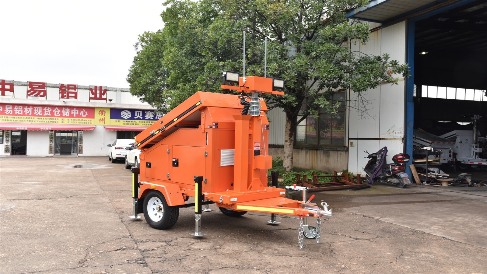CCTV Trailer With LED LightsFront View CCTV Trailer With LED LightsFront View